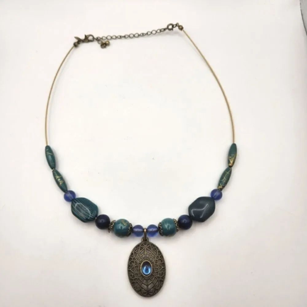 Unbranded Elegant Blue Beaded Pendant Necklace Fashion Jewlery